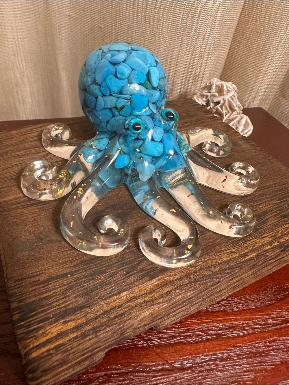 Resin and Blue Crystal Chips Octopus Figure - Picture 14 of 16